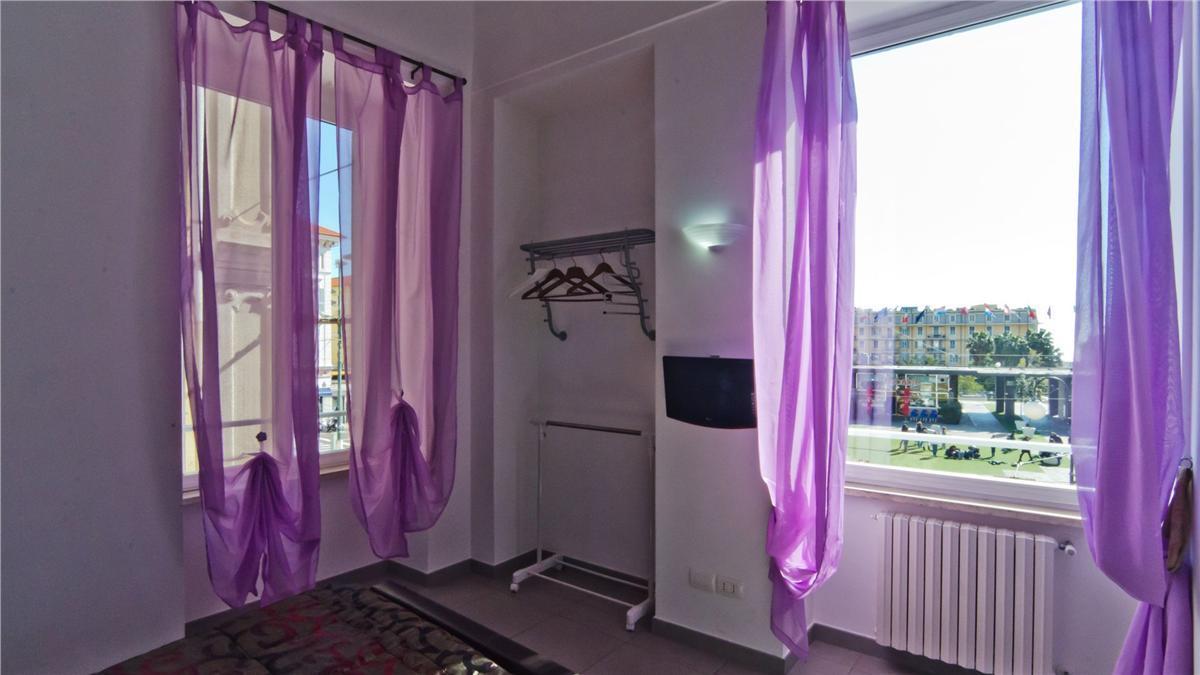 Londrino Sanremo Hotell Exteriör bild